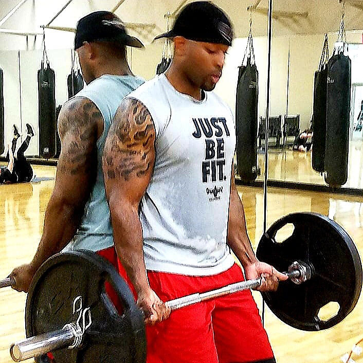 CF JUST BE FIT. Performance Tee - Grey/Black